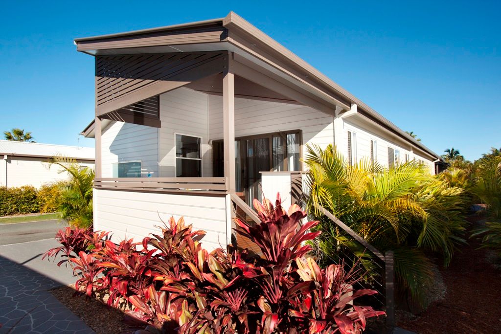 Biggera Waters QLD Accommodation Newcastle