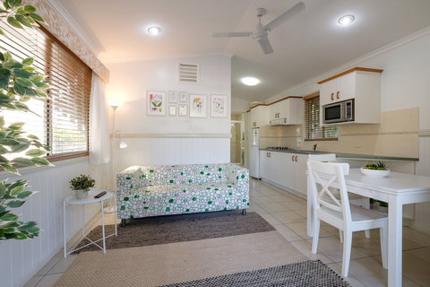 Barney Beach Accommodation Centre - Accommodation Newcastle 6