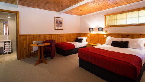 Tall Timbers - Accommodation Newcastle 1