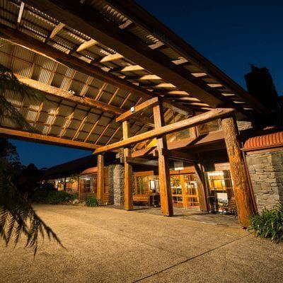 Tall Timbers - Accommodation Newcastle 7
