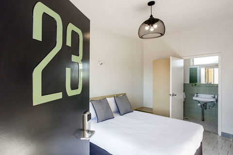 Emerald Star, A Nightcap Hotel - Accommodation Newcastle 8