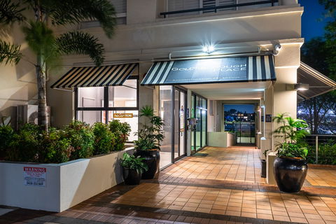 Goldsborough Place - Accommodation Newcastle 1