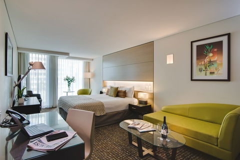 The Point Brisbane Hotel - Accommodation Newcastle 2