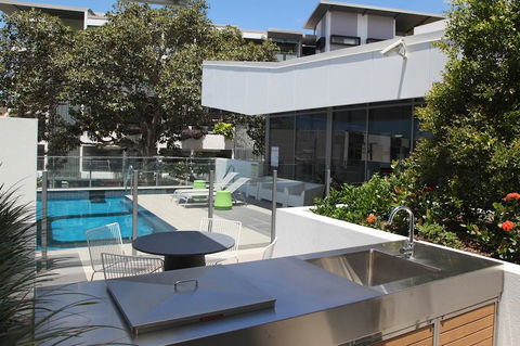 Code Apartments - Accommodation Newcastle 2