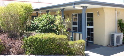 Outback Motel - Accommodation Newcastle 2
