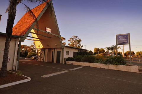 Hospitality Kalgoorlie, SureStay By BW - Accommodation Newcastle 0