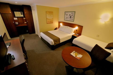 Hospitality Kalgoorlie, SureStay By BW - Accommodation Newcastle 1
