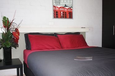 Newman Hotel - Accommodation Newcastle 1