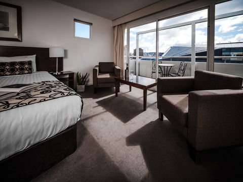 Salamanca Suites - Accommodation Newcastle 1