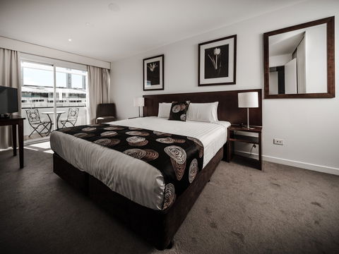 Salamanca Suites - Accommodation Newcastle 2