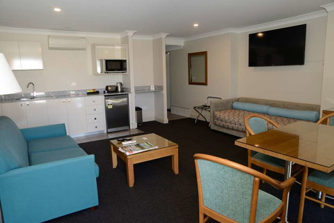 Bathurst Heritage Motor Inn - Accommodation Newcastle 2
