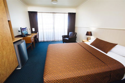 City Oasis Inn - Accommodation Newcastle 2