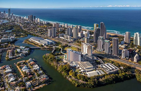 The Star Grand Hotel, Gold Coast - Accommodation Newcastle 2
