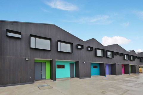 Quality Apartments Dandenong - Accommodation Newcastle 0