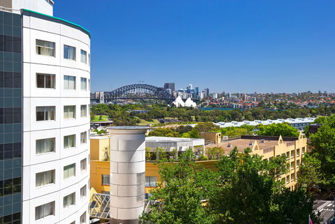 Holiday Inn Potts Point - Accommodation Newcastle 0