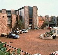 Desert Cave Hotel - Accommodation Newcastle