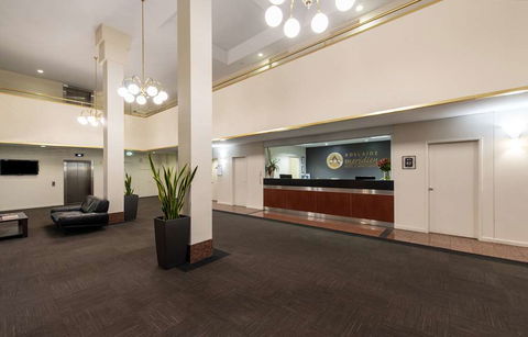 Comfort Hotel Adelaide Meridien - Accommodation Newcastle 2