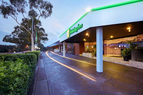 Holiday Inn Warwick Farm - Accommodation Newcastle 0