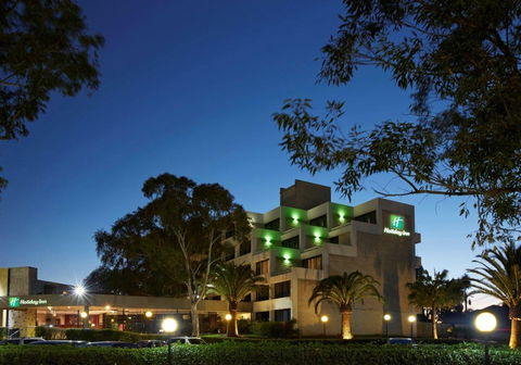 Holiday Inn Warwick Farm - Accommodation Newcastle 1