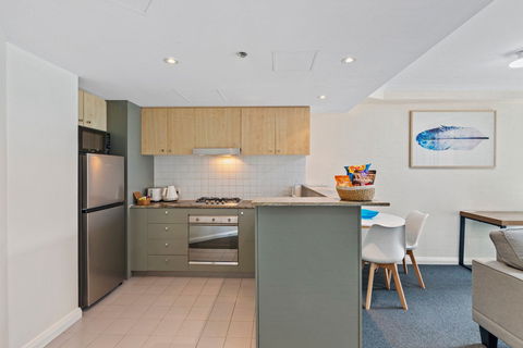 Astra Apartments Chatswood - Accommodation Newcastle 0