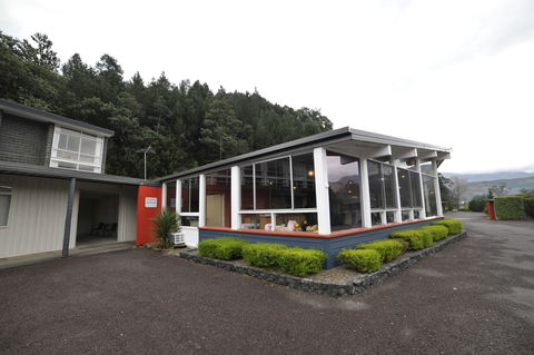 Silver Hills Motel - Accommodation Newcastle 2