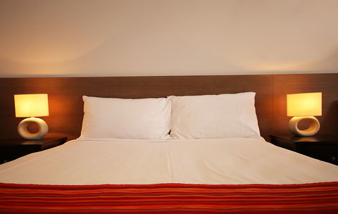 Roma Inland Motor Inn - Accommodation Newcastle 2