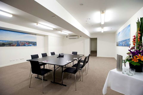 Newcastle Central Plaza - Accommodation Newcastle 1