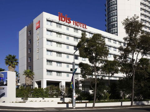 Hotel Ibis Sydney Olympic Park - Accommodation Newcastle 0