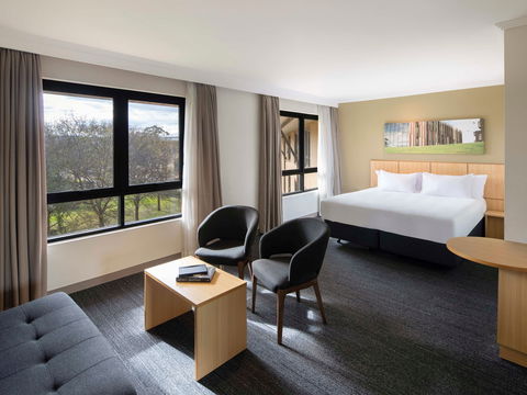 Mercure Sydney Macquarie Park - Accommodation Newcastle 2