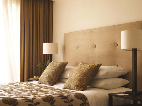 The Lyall Hotel - Accommodation Newcastle 2