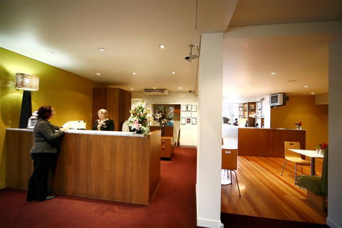 Best Western Plus The Tudor-Box Hill - Accommodation Newcastle 0