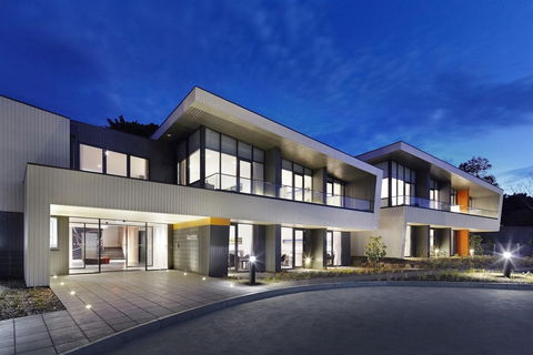 Quarters At Flinders Hotel - Accommodation Newcastle 0