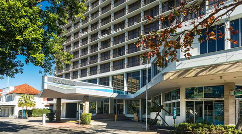 Pacific Hotel Cairns - Accommodation Newcastle 1