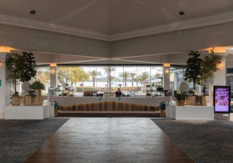 Sea World Resort - Accommodation Newcastle 2