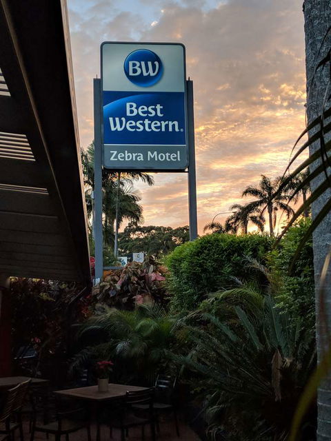 Best Western Zebra Motel - Accommodation Newcastle 0