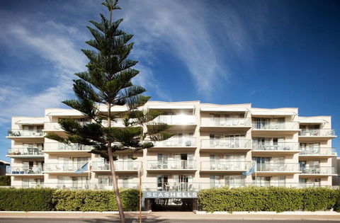 Seashells Scarborough - Accommodation Newcastle 0