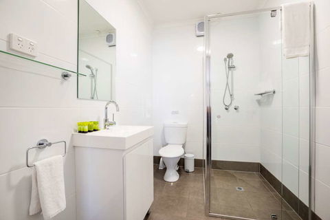 Nightcap At Finsbury Hotel - Accommodation Newcastle 1