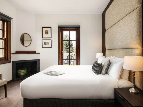 Peppers Mineral Springs - Accommodation Newcastle 2