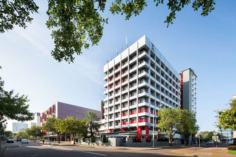 H On Smith Hotel - Accommodation Newcastle 1