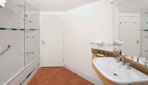 Mantra On The Esplanade - Accommodation Newcastle 2