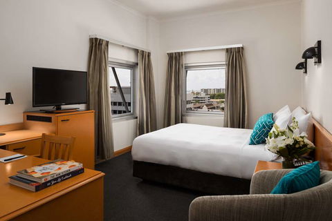 Rydges Darwin Central - Accommodation Newcastle 2