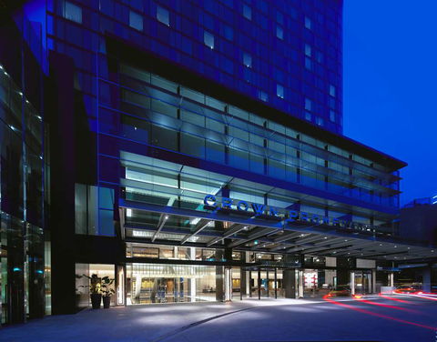 Crown Promenade Hotel - Accommodation Newcastle 0