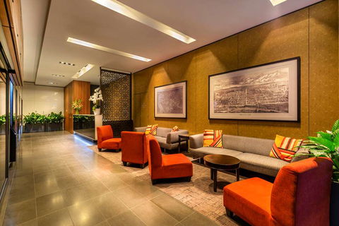 Causeway 353 Hotel - Accommodation Newcastle 2