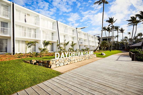 Daydream Island Resort - Accommodation Newcastle 1