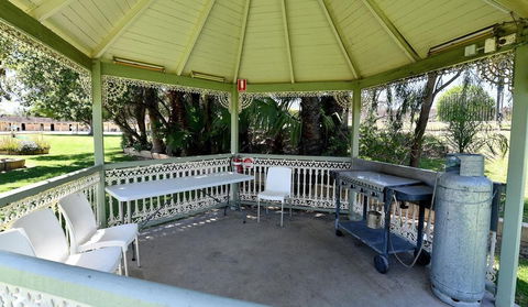 Burke & Wills Motor Inn - Accommodation Newcastle 1