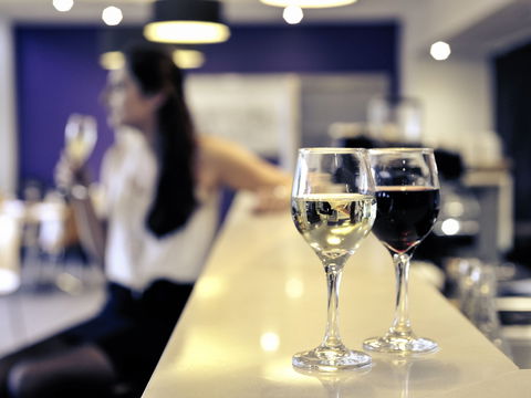 Mercure North Melbourne - Accommodation Newcastle 2