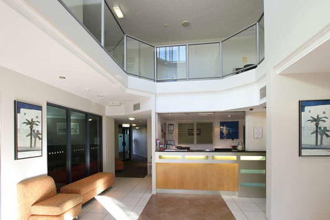 Caloundra Central Apartment Hotel - Accommodation Newcastle 2