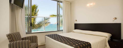 On The Beach - Accommodation Newcastle 1