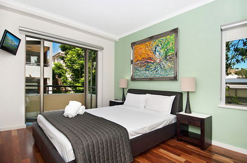 Bella Casa Holiday Apartments - Accommodation Newcastle 1