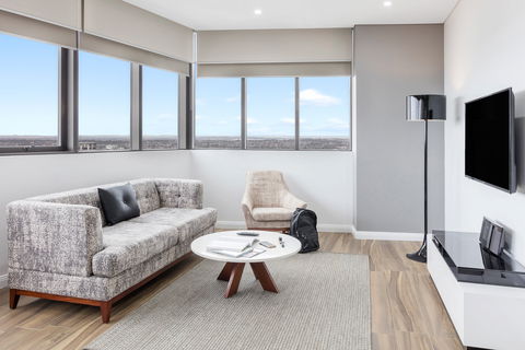 Meriton Suites Church Street, Parramatta - Accommodation Newcastle 8